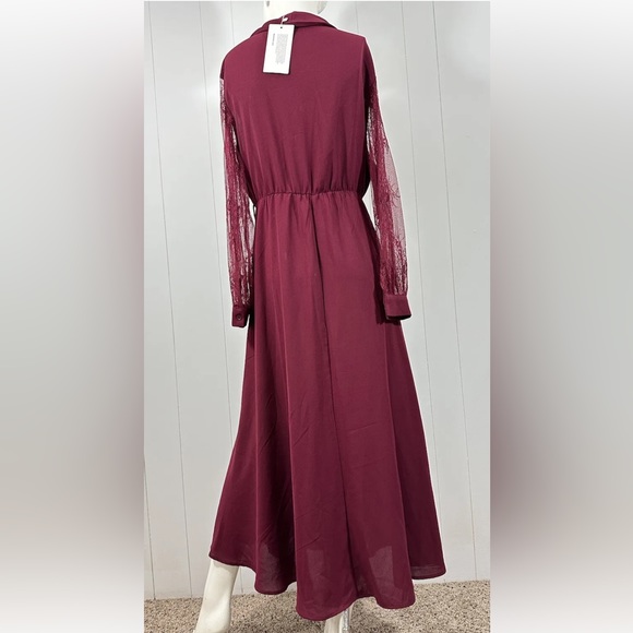 NWT Bloom Chic Women’s Burgundy Red Lace Sleeve Dress V Neck Size 14-16 - Picture 7 of 13